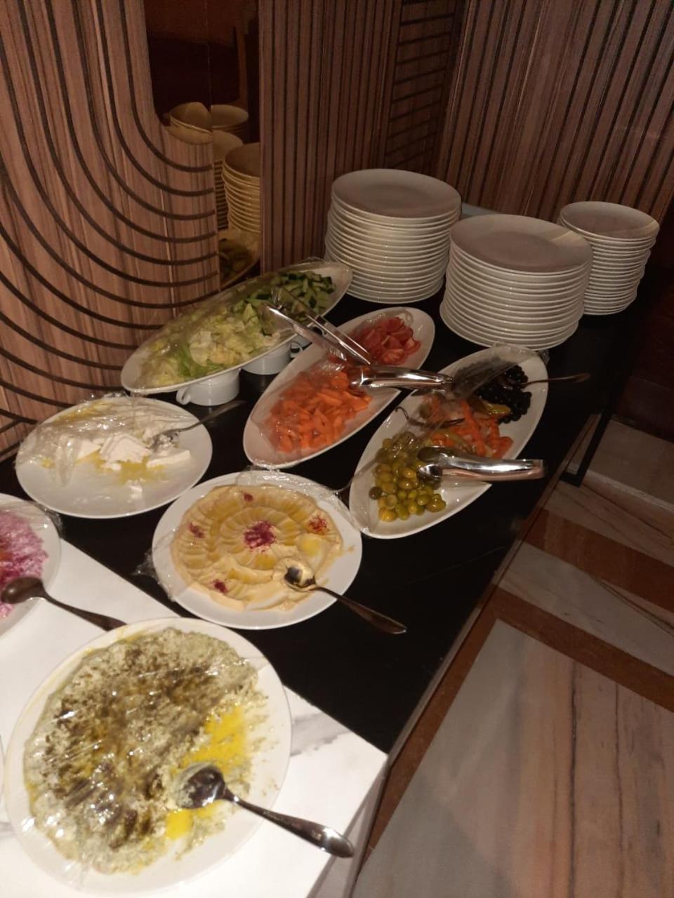 Quiet Jeddah Al Hamra Hotel Exterior foto