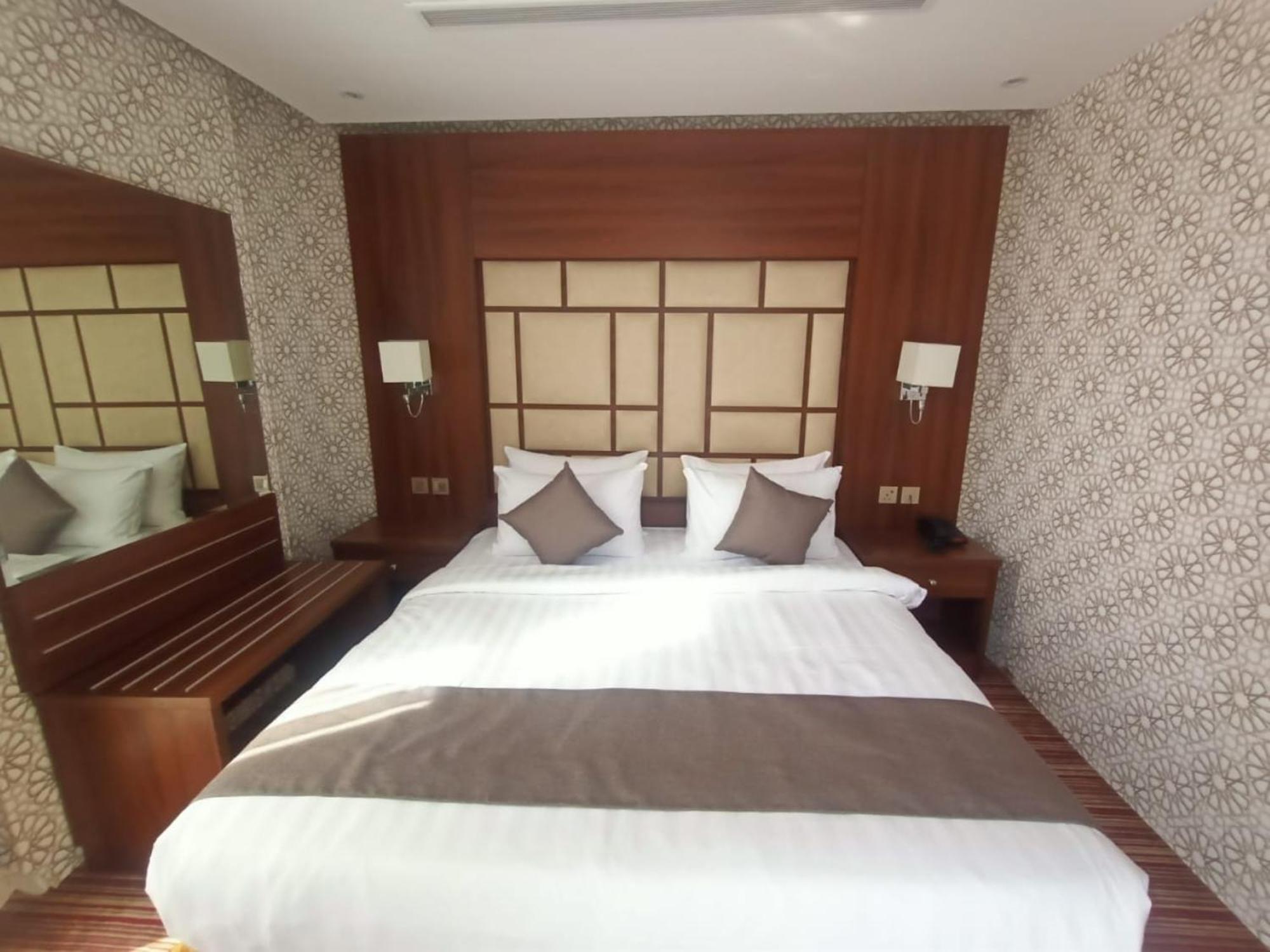 Quiet Jeddah Al Hamra Hotel Exterior foto